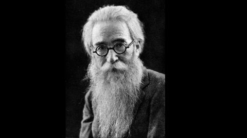El escritor Ram&oacute;n Mar&iacute;a del Valle-Incl&aacute;n (Vilanova de Arousa, 1866-Compostela, 1936)