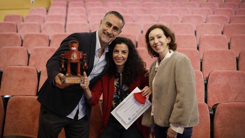 Jorge Pereira, Cristina Geada y Vanesa Castro de Mastrelab Research que desde el 2004 trabaja en el desarrollo de software del sector cient�fico. Entre sus clientes est�n compa��as como Pfizer, Johnson & Johnson o Bayer, e instituciones como la universidad de Harvard y el departamento de Justicia de Estados Unidos