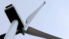 El aerogenerador rompi� por uno de sus extremos