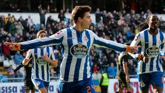 Luis Fern�ndez celebra un gol a Las Palmas en Riazor en la temporada 2013-14, en la que contribuy� al ascenso a Primera Divisi�n del D�por.