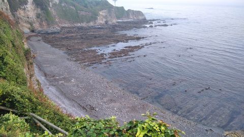 Playa de Cambaredos, en el Franco