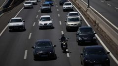 Veh�culos durante el inicio de la operaci�n salida de este viernes