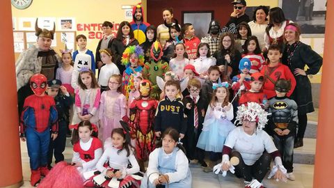 En la ESMU de Cambados la tem�tica como no, es la m�sica