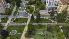 Vistas a�reas de la cubierta que tapa el cauce del r�o Gafos a su paso por Campolongo.  Calle Taboada Nieto y parque de la Constituci�n