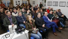 Una amplia representaci�n de la sociedad de la comarca asisti� a los actos de ayer.
