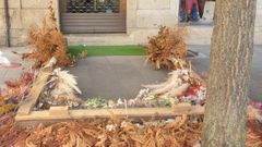 Da�os en la decoraci�n de Mari�a, en la R�a do Progreso