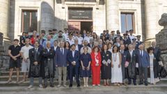 Foto de familia�na firma da Declaraci�n sobre o uso das linguas oficiais nas relaci�ns entre a cidadan�a e as Forzas e Corpos de Seguridade do Estado