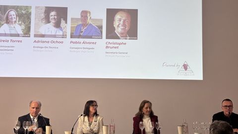 De izquierda a derecha Pablo �lvarez, de Vega Sicilia; Adriana Ochoa, de Bodegas Ochoa; y Mireia Torres, de Familia Torres, en la Barcelona Wine Week