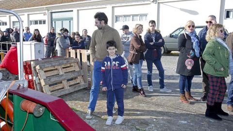 VISITAS AL SUBMARINO TRAMONTANA, ATRACADO EN LA ESCUELA NAVAL DE MAR�N