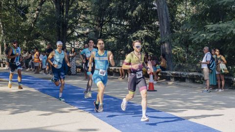 Edicin 2025 del triatln de Allariz, que tuvo que ser duatln por la suspensin de pruebas acuticas y nuticas debido a los incendios forestales.