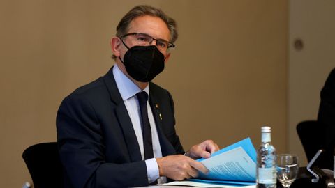 El conseller de Econom�a, Jaume Gir�, ha destacado la �solidez jur�dica� de esta iniciativa.