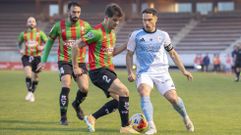 Samu Rodr�guez, capit�n del Compos, en el empate sin goles ante el Vilalb�s (0-0).