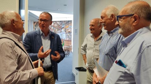 Pablo Fernndez Muiz, en acto de celebracin del 50 aniversario del Instituto Nacional de Silicosis en la FIDMA