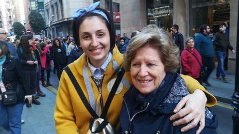 Sara Taladrid e Isolina Riera, en la concentraci�n contra la sentencia de La Manada en Gij�n