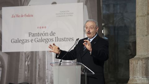 O catedr�tico Ram�n Villares, durante a s�a intervenci�n.