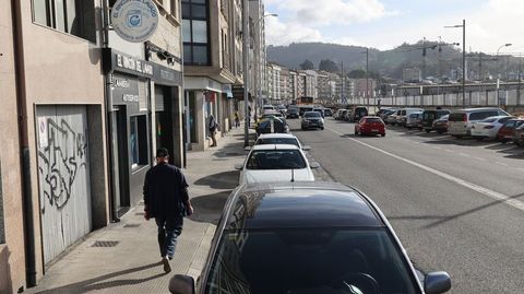Carreteras adjudicla reforma de la parte ms prxima a los edificios de la avenida de Ourense, en Marn