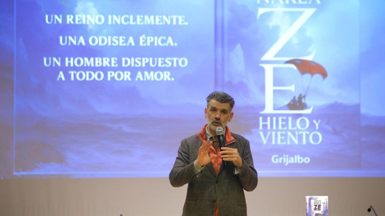Francisco Narla presentou «Ze. Hielo y viento» en O Vello Cárcere de Lugo