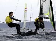 Los vilagarcianos fueron de menos a m�s en aguas francesas, y pegan todo un estir�n.