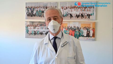 El jefe del Servicio de Obstetricia y Ginecología del Hospital Gregorio Marañón, Santiago Lizárraga
