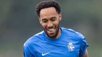 Aubameyang, durante un entrenamiento con el Deportivo.