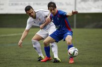 Isi abri� la cuenta azulona pese a los f�rreos marcajes del combinado forastero. 