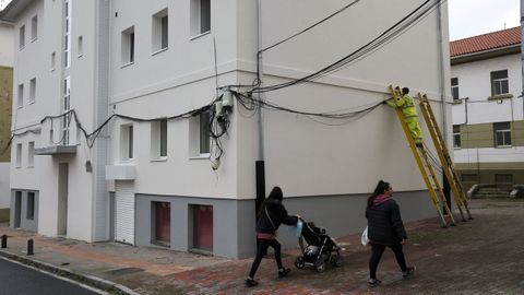 Cableado colgante en Recimil