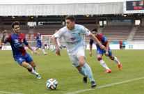 Lemos fue uno de los jugadores m�s incisivos del Compostela ante el Langreo, pero le falt� acierto en el �ltimo pase. 