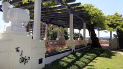 Actos vand�licos en el parque de Rosal�a de Castro, en Lugo
