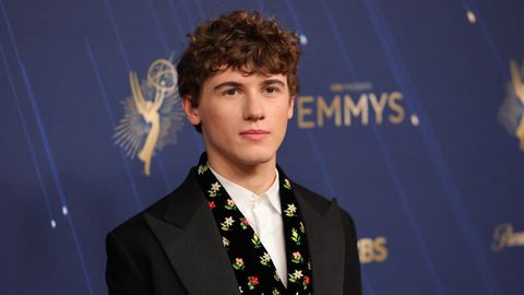Sam Nivola, hijo de Alessandro Nivola y Emily Mortimer