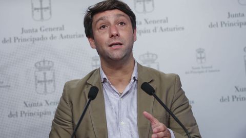 El diputado y portavoz de Hacienda del Grupo Popular en la Junta General del Principado, Andrs Ruiz