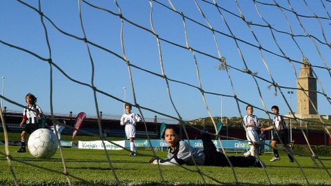 Partido de futbol 7 en las instalaciones de la Torre 