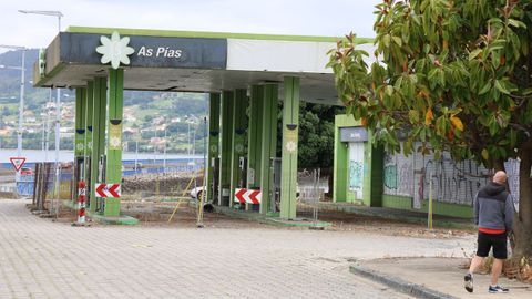 La gasolinera de As Pas lleva aos cerrada