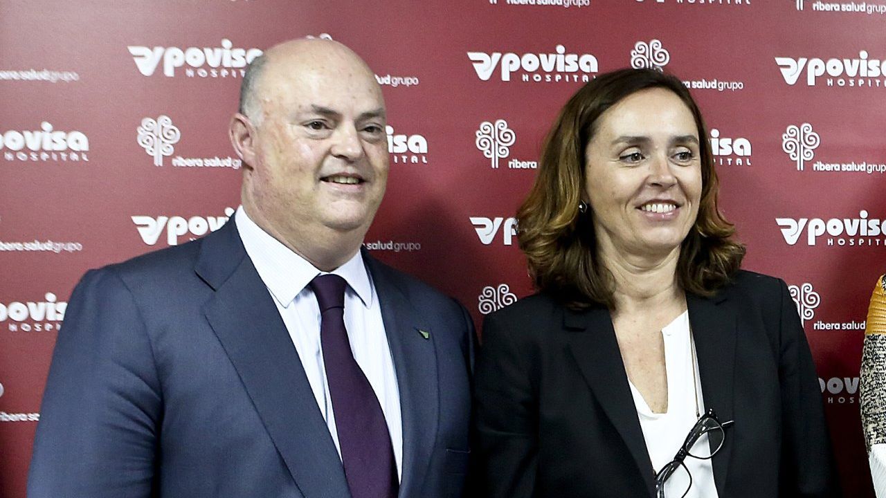 El dueño francés de Ribera Salud, con tres hospitales en Galicia, releva a su cúpula
