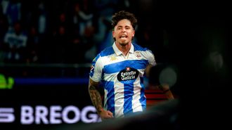 Mario Soriano, celebrando un gol al Mirand�s