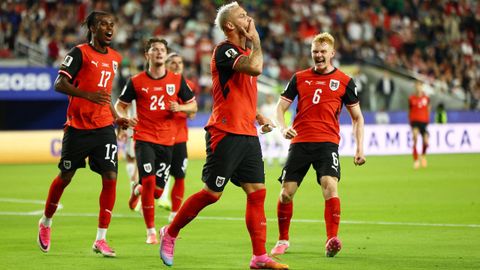 La celebraci�n de Arnautovic