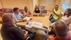 Pedro Blanco se reuni� con representantes del colectivo Salva Sabugueira