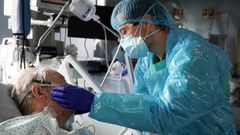 En la uci todav�a hay pacientes procedentes de Lisboa. 
