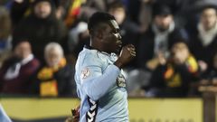 Joseph Aidoo tuvo que pedir el cambio a los diez minutos tras salir de inicio en el Sant Andreu-Celta.