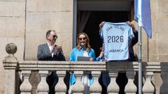 La presidenta del Celta, Mari�n Mouri�o, en Tui para ejercer de pregonera de San Telmo.