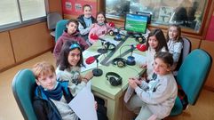 Grupo Xoani�a, del colegio Canosa-Rus