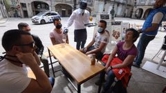 Terraza abierto en la plaza de la Constituci�n en Vigo