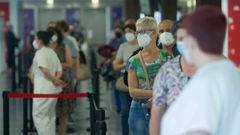 Contin�a la vacunaci�n en el HULA