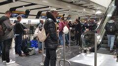 Los afectados: No es lgico que no nos coloquen en otros vuelos