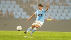 El canterano del Celta Mateo Sobral, en el Fortuna-Eibar del pasado lunes en Bala�dos, en el que repiti� titularidad.