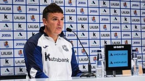 El entrenador del pr�ximo rival del Celta Fortuna, la Real Sociedad B, Jon Ansotegi, en rueda de prensa.