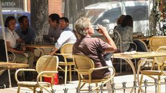 Madrid cerrar� la hosteler�a a las doce pero permitir� reuniones en domicilios