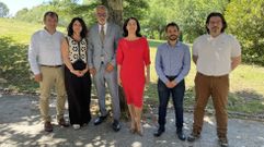 Carlos Garc�a, Rosa Calo, Eduardo Eiroa, Mar�a Jes�s Gir�ldez, Hugo Pena y �lex Dubra (en la foto, de izquierda a derecha), el d�a de la toma de posesi�n de la decana de �ptica e Optometr�a.