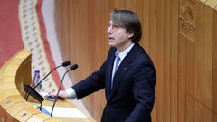 El conselleiro de Facenda, Miguel Corgos,  durante la sesi�n del pleno en el Parlamento gallego