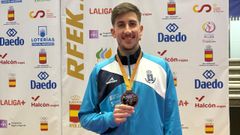 El carball�s Alejandro Felpeto, bronce en el Campeonato de Espa�a absoluto de k�rate