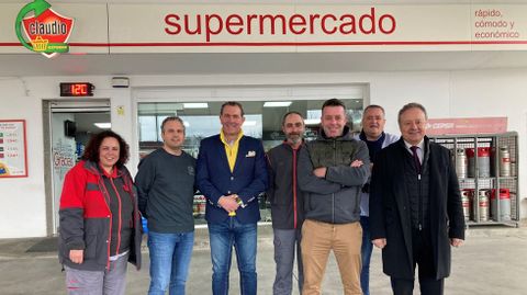 Supermercado Claudio Express de Gadisa retail abri una nueva tienda en A Merca